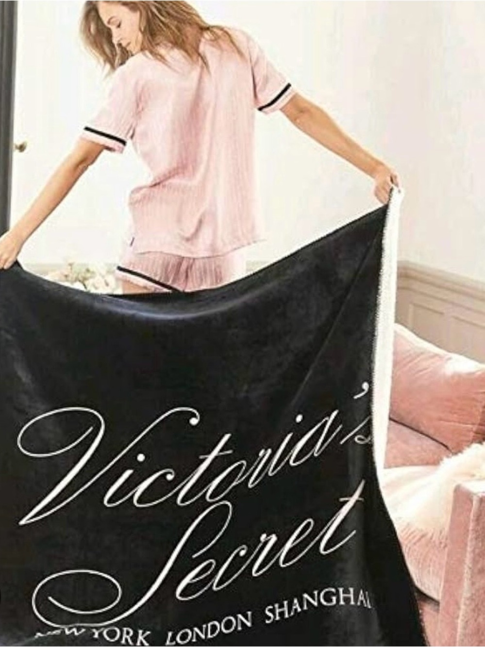 Victoria's Secret Sherpa Black and Pink/White Logo Throw Blanket